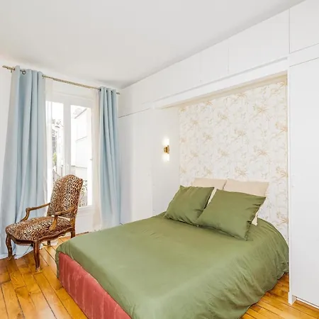 Bright And Cosy For Two * Paris